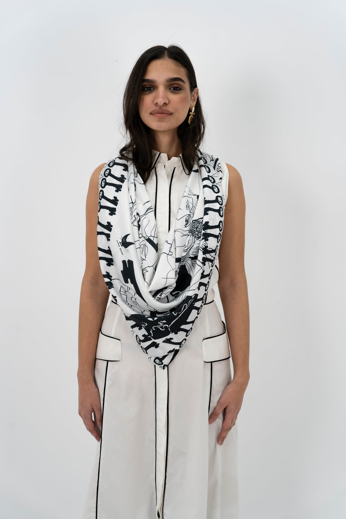 Land owners & the key square scarf