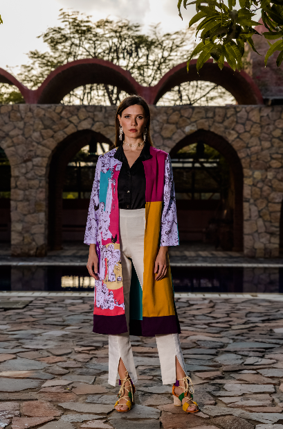 Faces Kimono